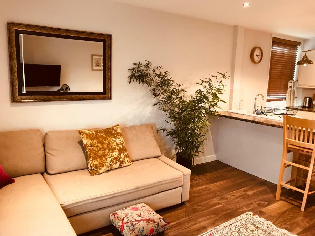 Modern One Bedroom Apartment Near The Seafront Portsmouth Eksteriør bilde